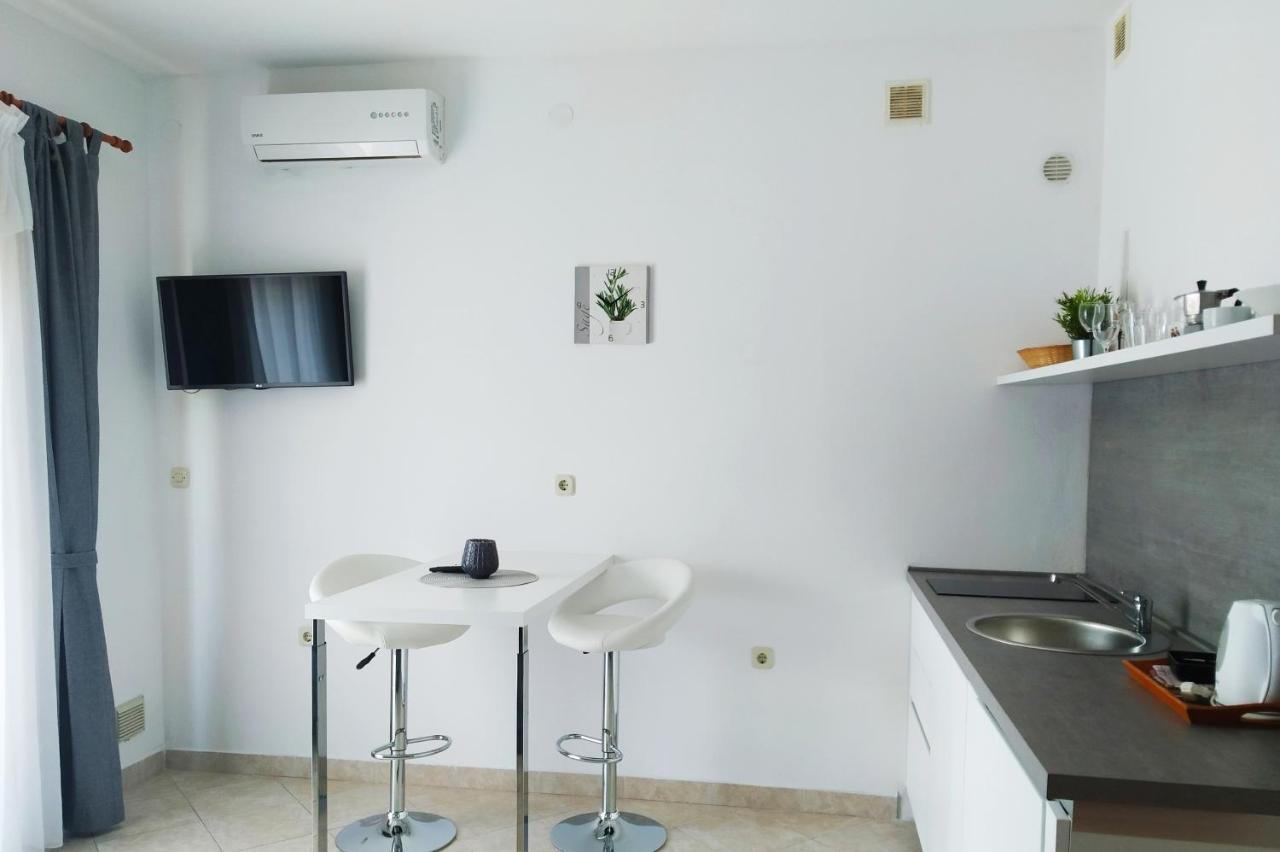 Apartments Vanda Rovinj Exterior photo