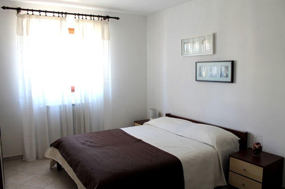 Apartments Vanda Rovinj Exterior photo