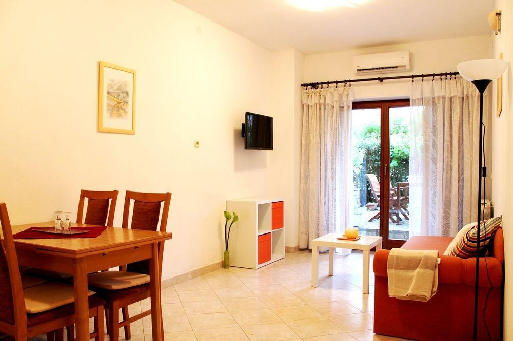 Apartments Vanda Rovinj Exterior photo